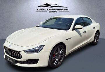 Maserati Ghibli 51.855 km 35.490 &euro; Göttingen 37079