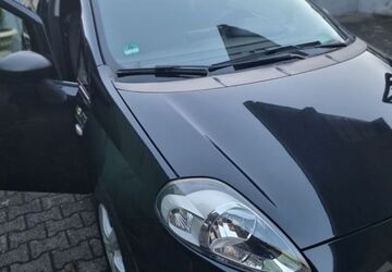 Fiat Punto 123.350 km 2.800 &euro; Bretten 75015