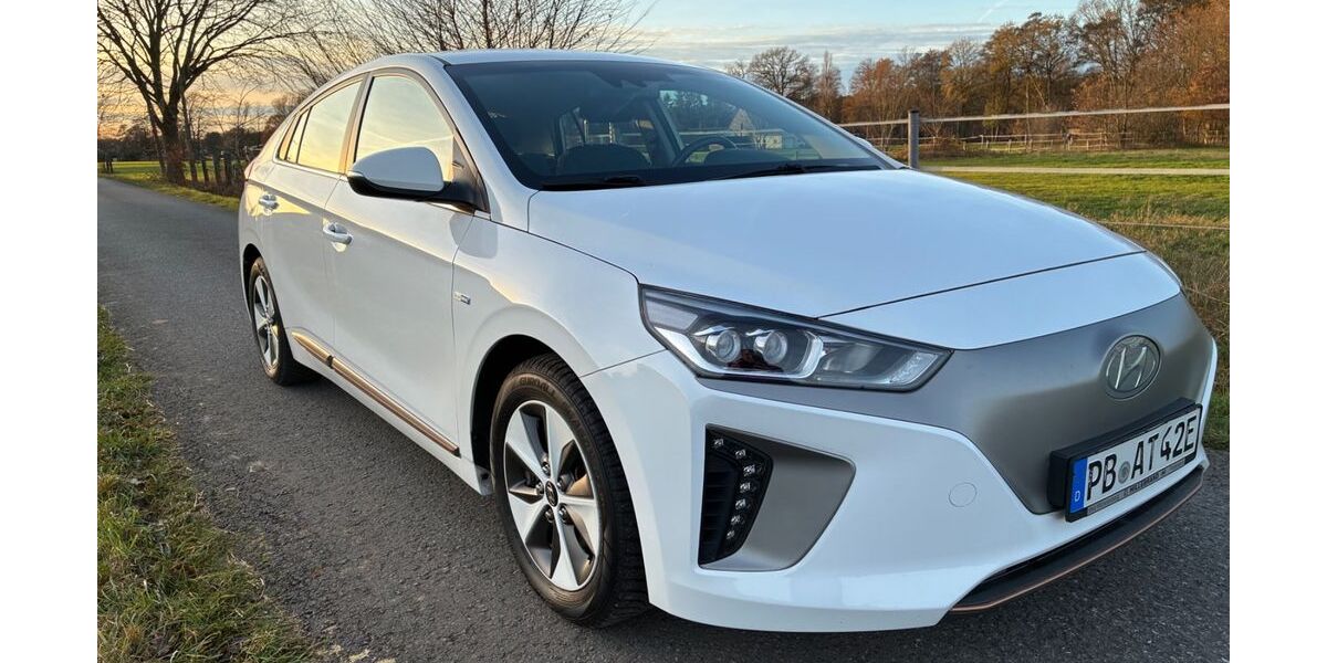 Hyundai IONIQ 92.000 km 14.500 &euro; Paderborn 33104