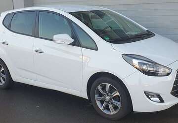 Hyundai iX20 95.780 km 12.690 &euro; Kirchberg 55481
