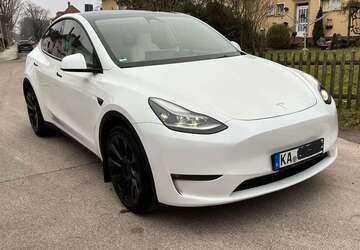 Tesla Model Y 29.500 km 37.500 &euro; Karlsruhe 76133