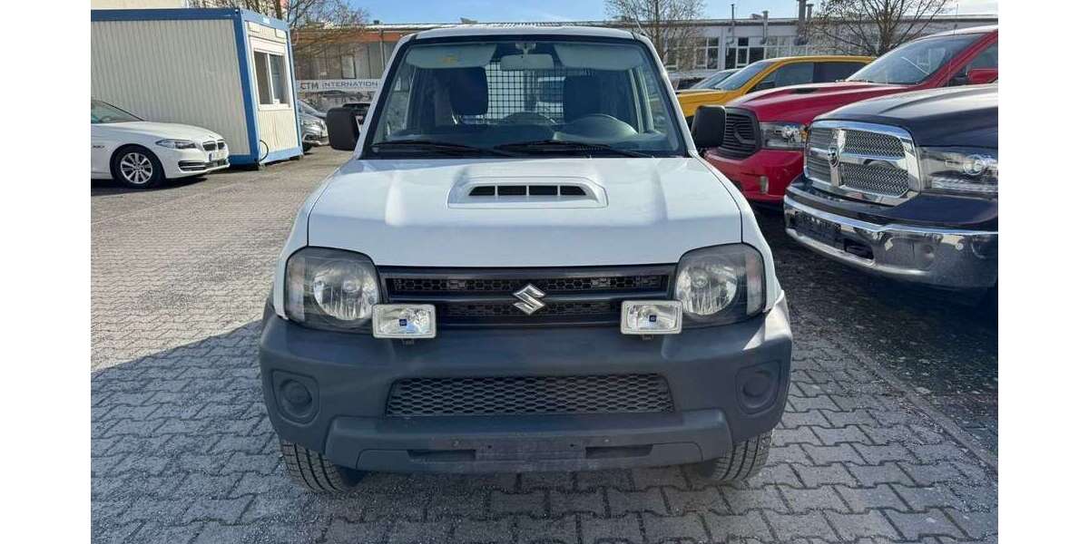 Suzuki Jimny 118.200 km 9.999 &euro; Berlin 12277
