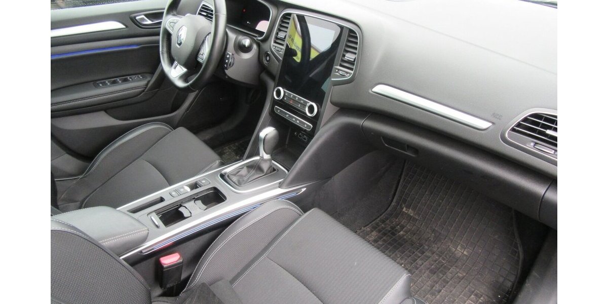 Renault Megane Techno Automatik 24.000 km 22.950 &euro; Gernsheim 64579