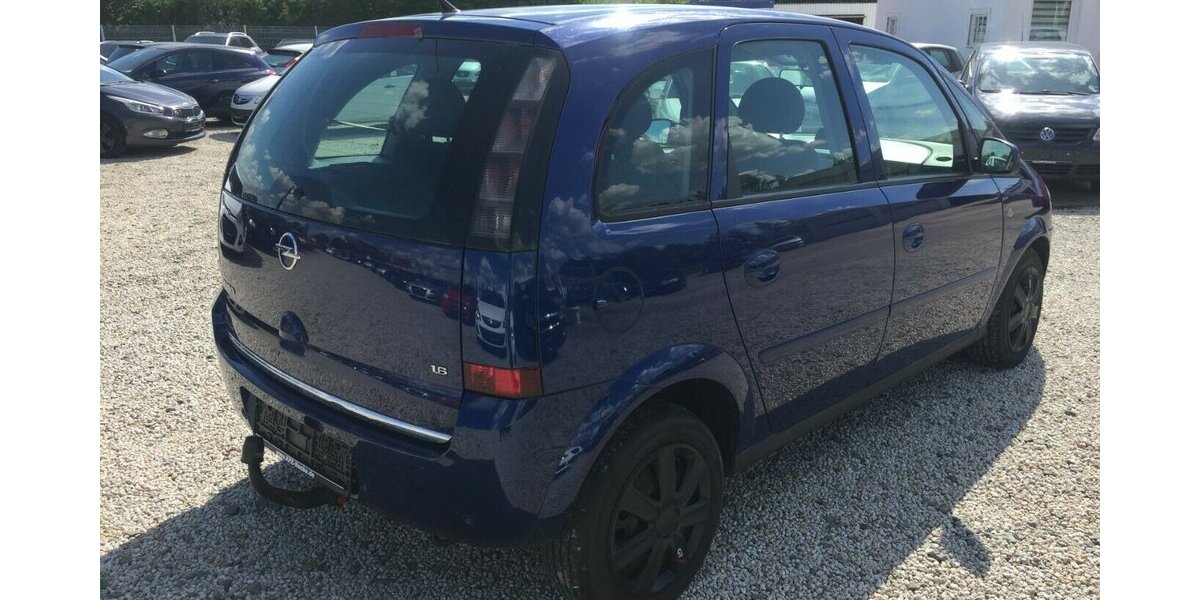Opel Meriva Sitzheiz.,Klima,usw.,Tüv 06/28! 163.000 km 1.850 &euro; Himmelkron 95502