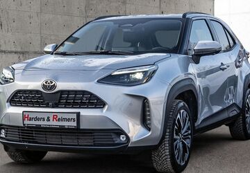 Toyota Yaris Cross 12.061 km 27.880 &euro; Itzehoe 25524