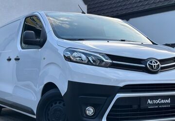 Toyota Proace (Verso) 87.246 km 17.999 &euro; Beckum 59269