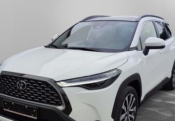 Toyota Corolla Cross 4.500 km 38.480 &euro; Parchim 19370