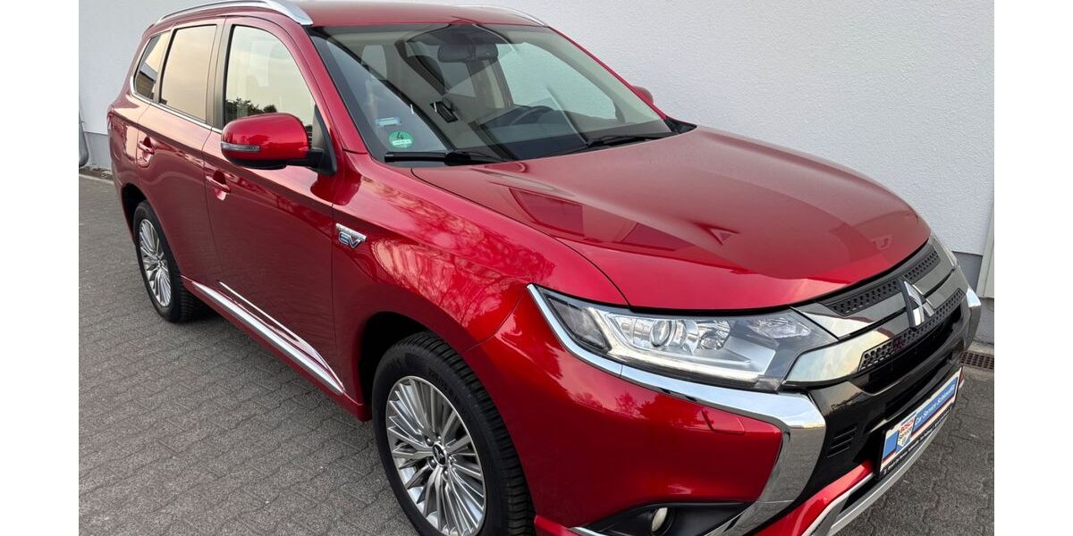 Mitsubishi Outlander 89.816 km 21.479 &euro; Schkeuditz 04435