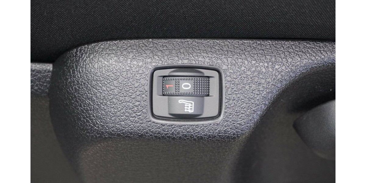 Fiat E-Scudo Multicab L3 75 kW/h / 5-Sitzer 8.712 km 39.972 &euro; Münchenbernsdorf 07589