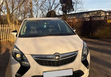 Opel Zafira 240.000 km 9.500 &euro; Trudering 81735