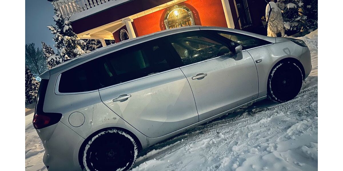 Opel Zafira 232.000 km 6.599 &euro; Gotha 99867