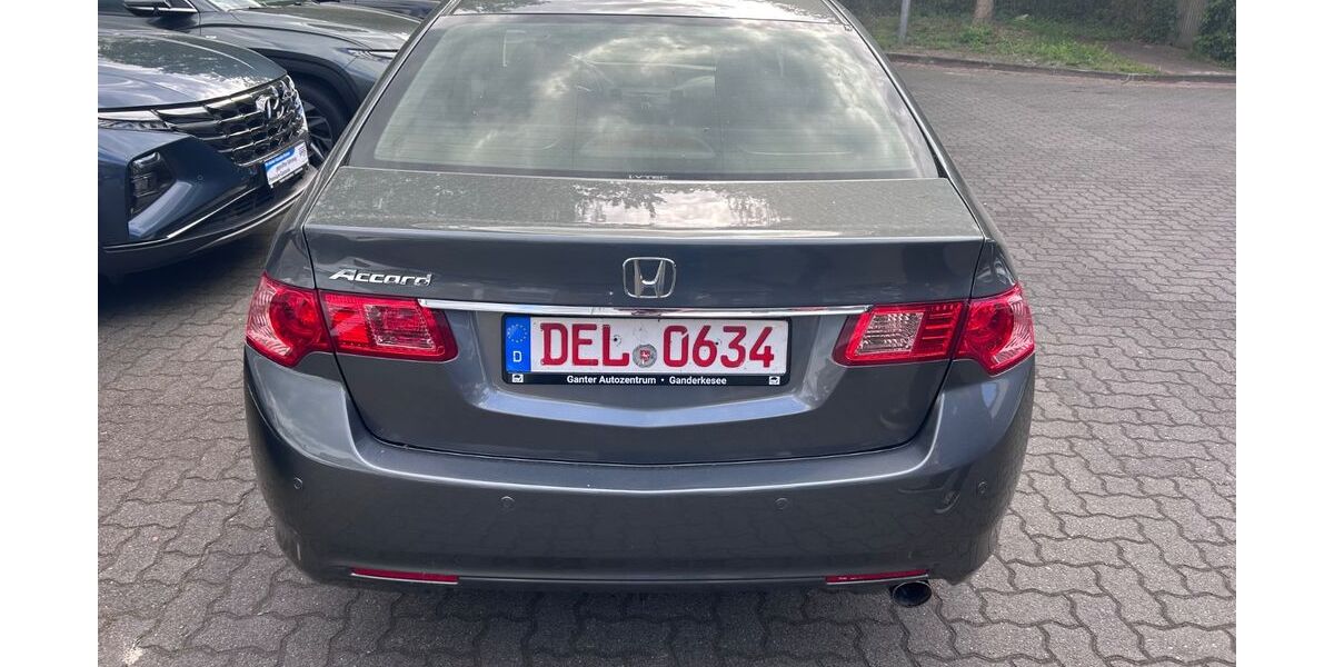 Honda Accord 75.000 km 11.800 &euro; Glinde 21509