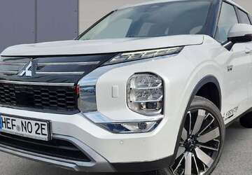 Mitsubishi Outlander 12.333 km 43.990 &euro; Bad Hersfeld 36251