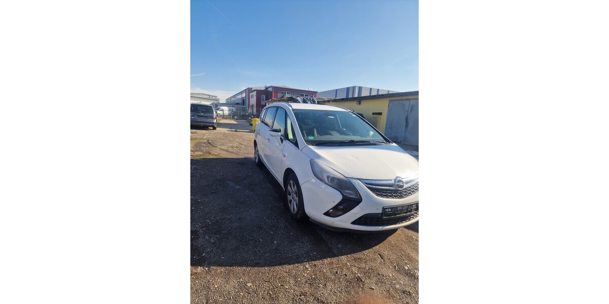 Opel Zafira Tourer C 230.000 km 7.000 &euro; Hohenthurm Landsber 