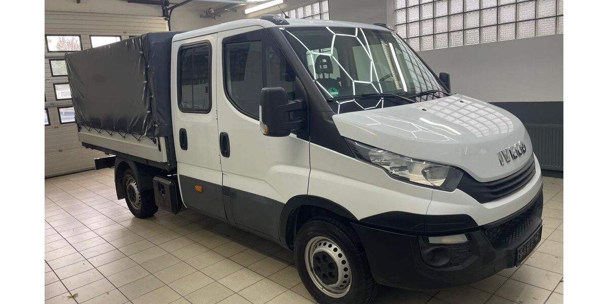 IVECO Andere 114.000 km 19.900 &euro; Kamen 59174