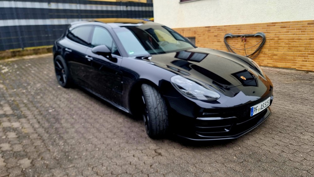 Porsche Panamera 27.500 km 84.900 &euro; Mühlacker 75417
