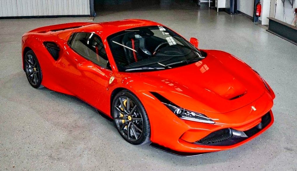 Ferrari F8 2.900 km 399.000 &euro; Koblenz 56068