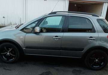 Suzuki SX4 110.655 km 5.000 &euro; Westerburg, Stadt 56457