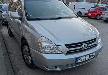 Kia Carnival 196.500 km 4.500 &euro; Mönchengladbach 41068