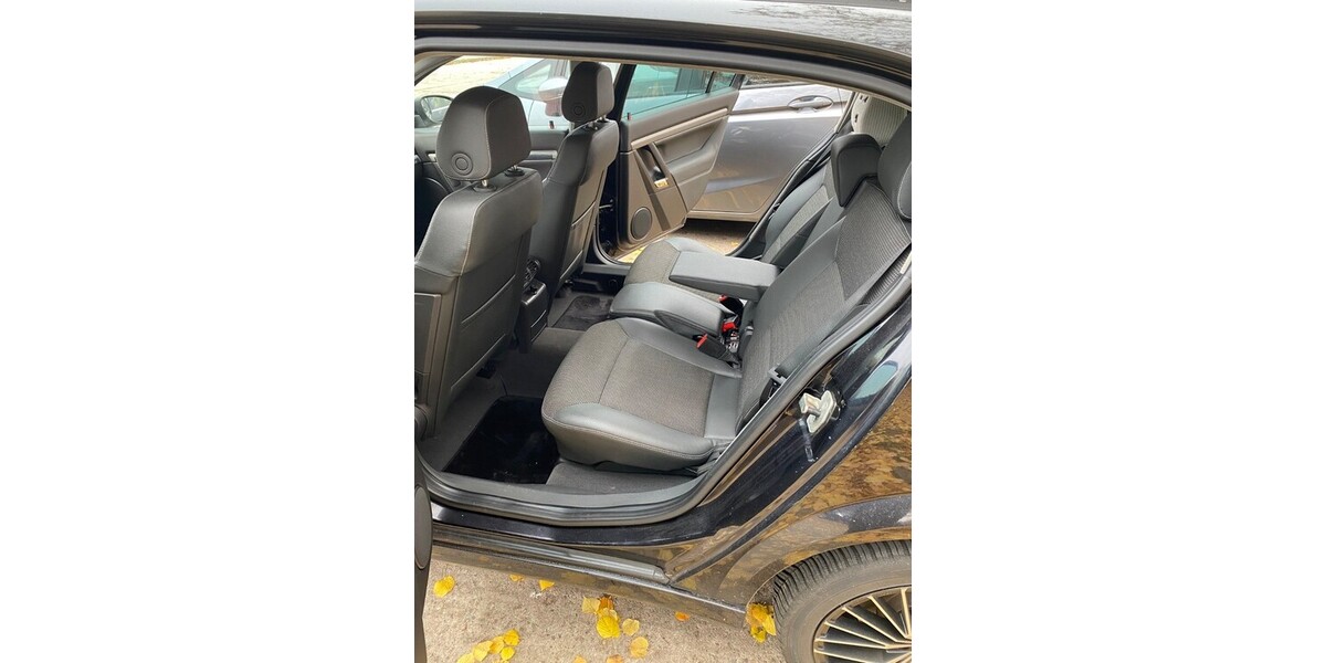 Opel Signum 284.080 km 2.300 &euro; Schwerin 19053