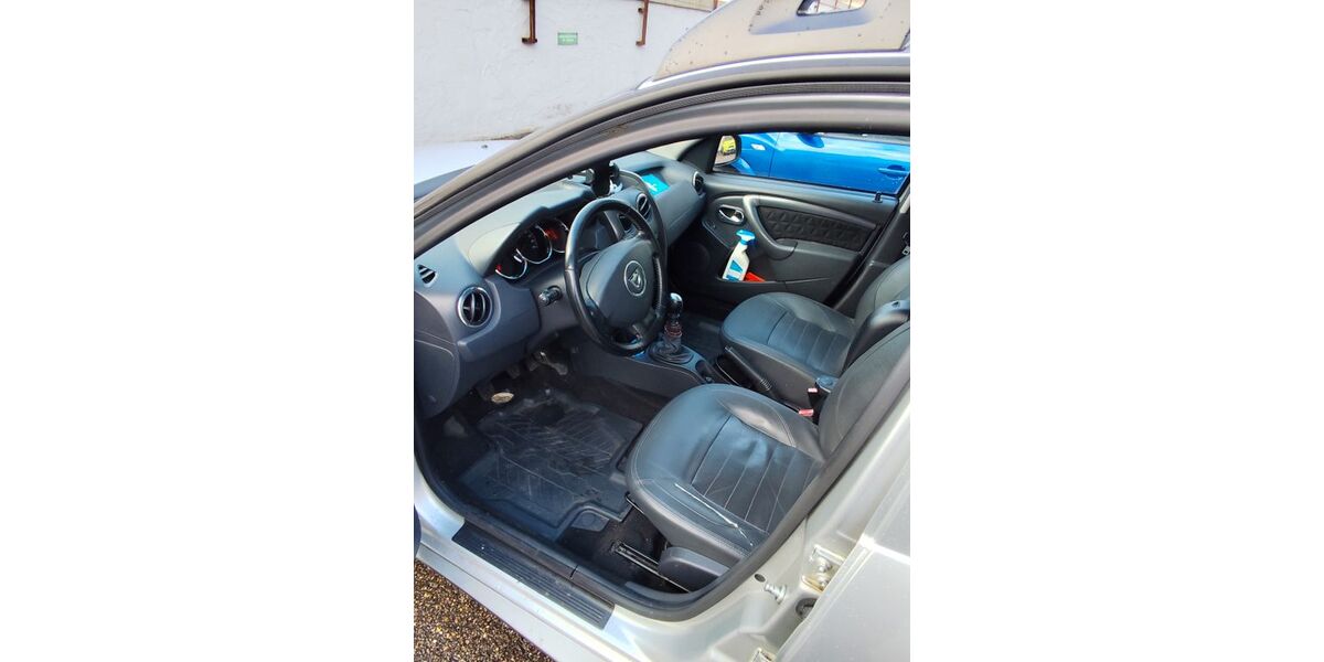 Dacia Duster 240.650 km 5.000 &euro; Donsieders 66978