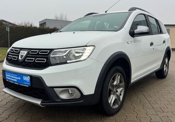 Dacia Logan 108.819 km 10.199 &euro; korbach 34497