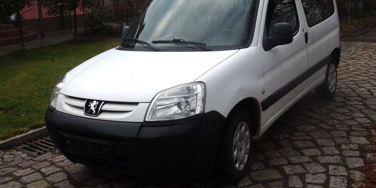 Peugeot Partner 107.521 km 3.200 &euro; Ludwigsfelde OT Ahrensdorf 14974