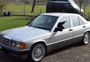 Mercedes-Benz 190 257.000 km 10.800 &euro; Rechterfeld 49429