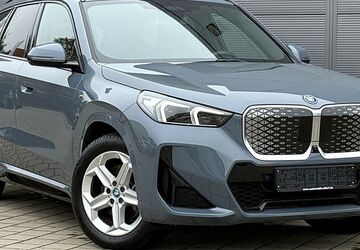 BMW iX1 15.041 km 46.790 &euro; Rohr i. NB (bei Regensburg) 93352