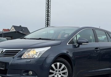 Toyota Avensis 150.278 km 9.999 &euro; Breitenbach 37327