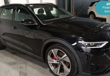 Audi Q8 e-tron 15.741 km 44.920 &euro; Eching 85386