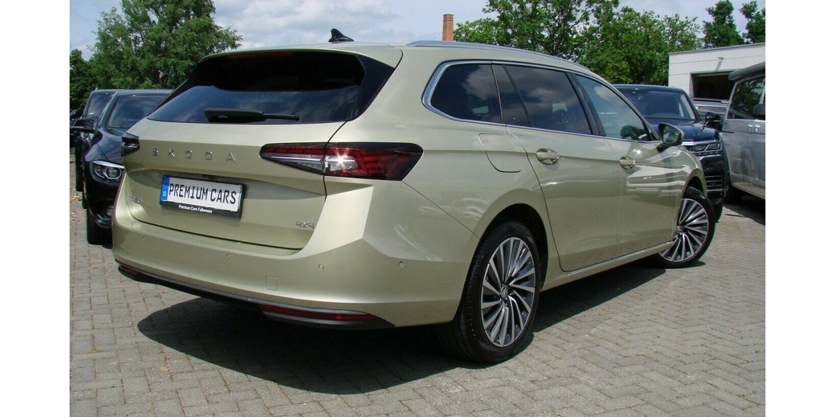 Skoda Superb 2.0TDi 4x4 L&K ACC SHZ LED AHK 360º HUD Can 25.989 km 41.980 &euro; Falkensee 14612