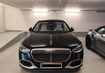 Maybach Andere 37.000 km 154.900 &euro; Berlin 14050