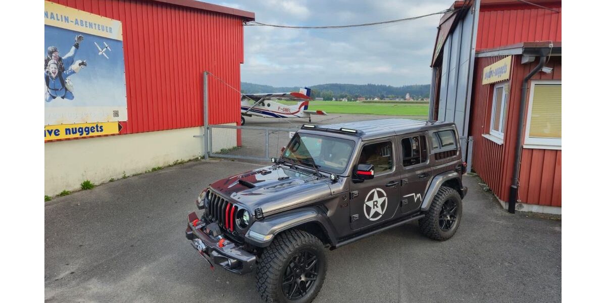 Jeep Wrangler 9.800 km 65.700 &euro; Stuttgart 70192