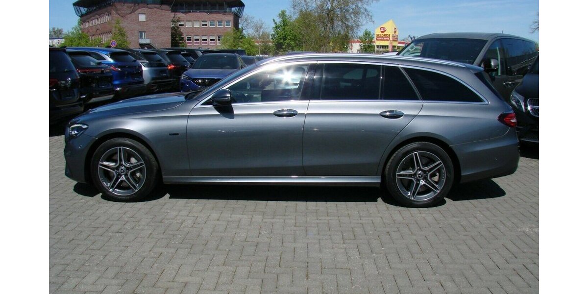 Mercedes-Benz E 300 de AMG Exclusive Interieur Hybrid Kamera Tem 97.123 km 29.480 &euro; Falkensee 14612