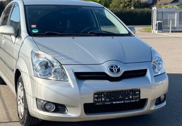 Toyota Corolla Verso 173.000 km 4.999 &euro; Meckenbeuren 88074