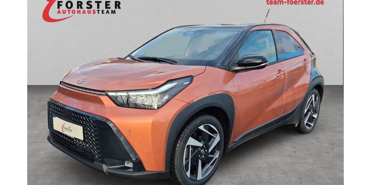 Toyota Aygo (X) 1.500 km 24.640 &euro; Pirna 01796