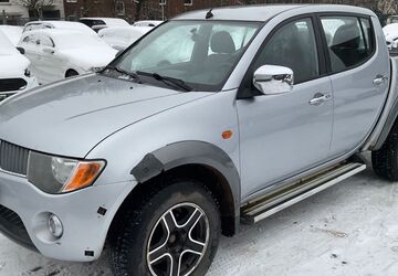 Mitsubishi L200 250.400 km 5.999 &euro; Hamburg 21107