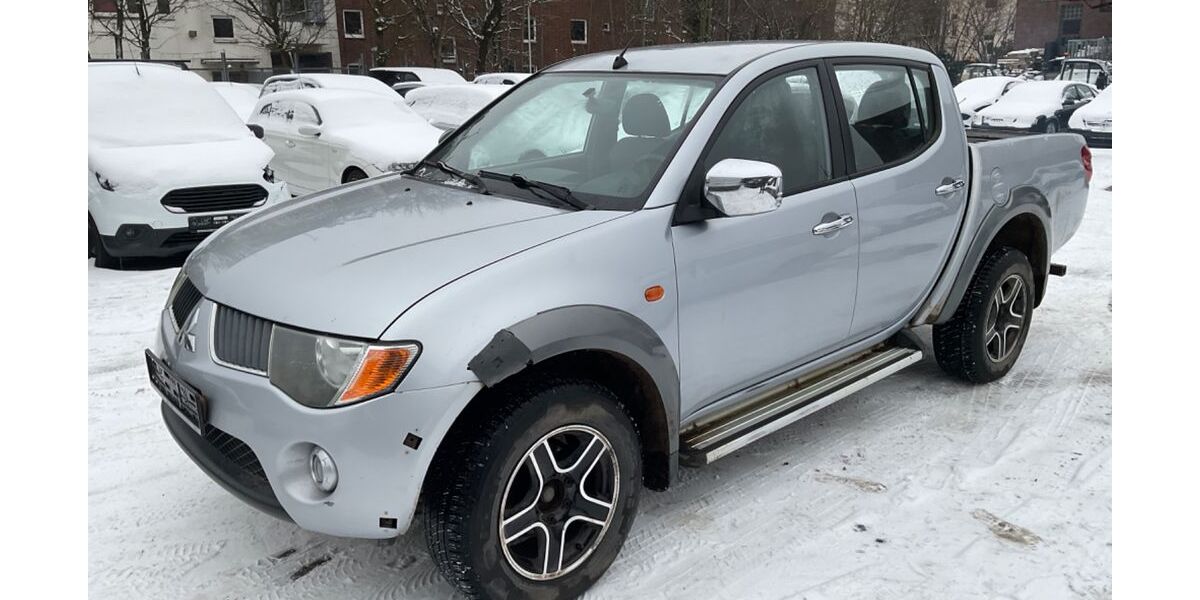 Mitsubishi L200 250.400 km 5.999 &euro; Hamburg 21107