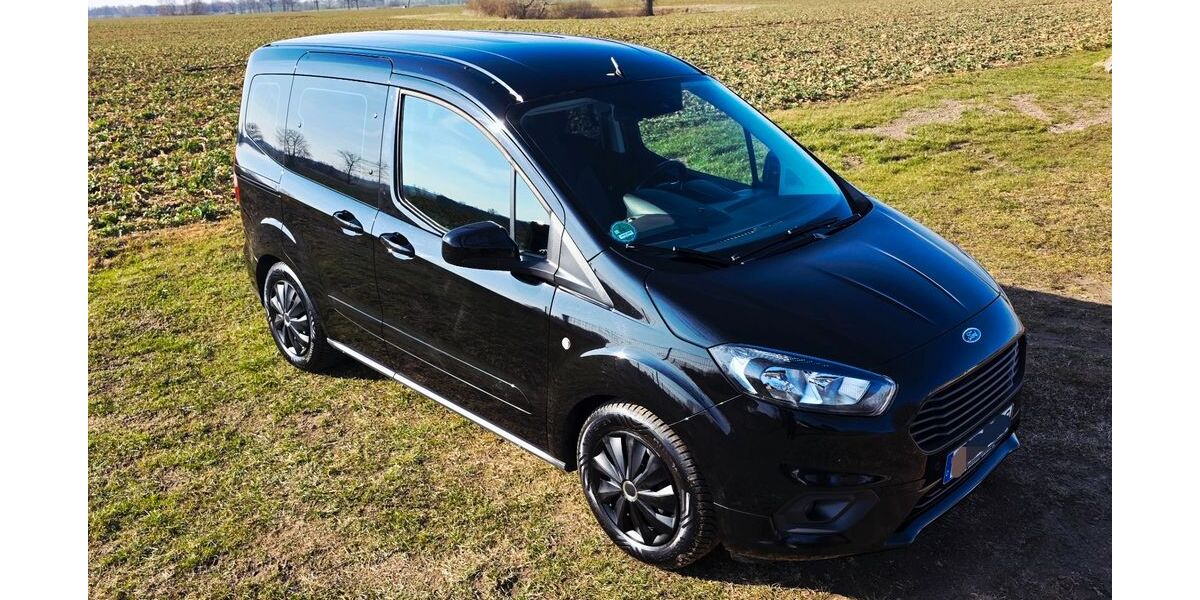 Ford Tourneo Courier 49.950 km 11.950 &euro; wolde 17091