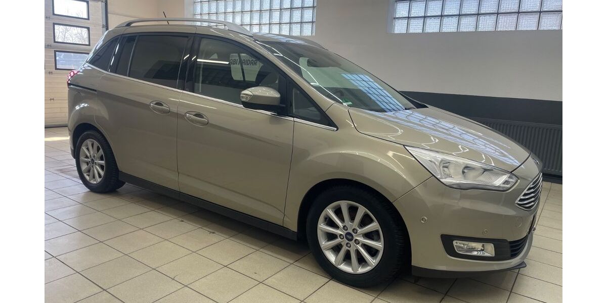 Ford Grand C-Max 98.043 km 9.300 &euro; Kamen 59174