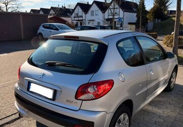 Peugeot 206 140.500 km 3.200 &euro; Ratingen 40880