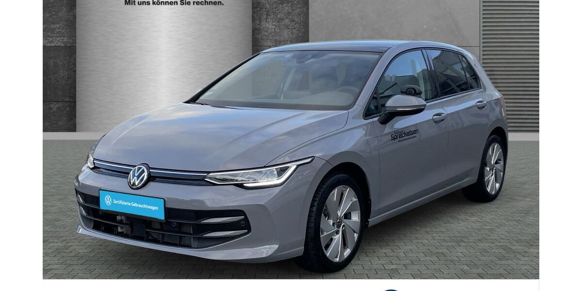 VW Golf 8.000 km 28.490 &euro; Stade 21682