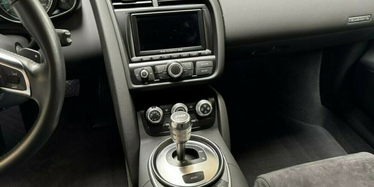 Audi R8 4.2 FSI V8 quattro Coupé makellos! 19.532 km 84.800 &euro; Landsberg am Lech 86899