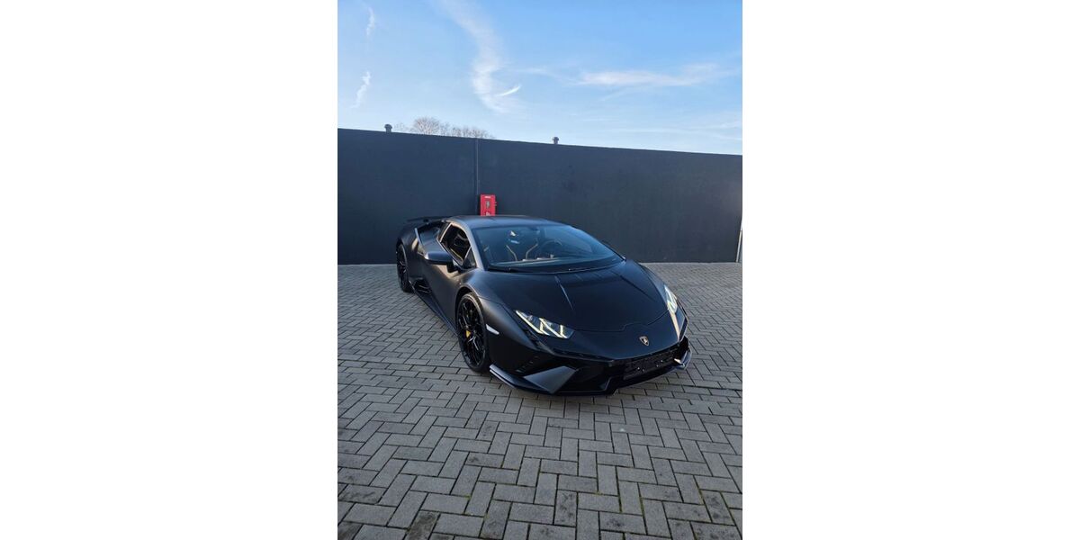 Lamborghini Huracán 5.400 km 284.999 &euro; Heinsberg 52525