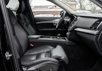 Volvo XC90 28.000 km 53.890 &euro; Pinneberg 25421