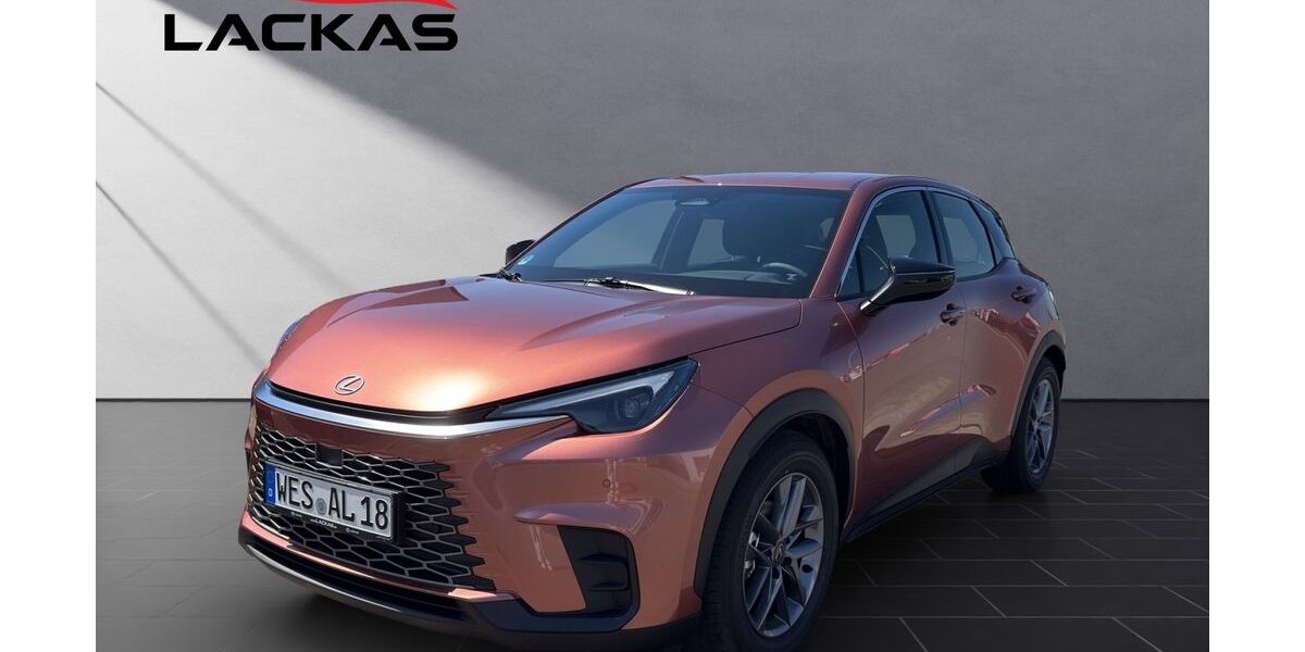 Lexus LBX 5.000 km 29.490 &euro; Wesel 46485