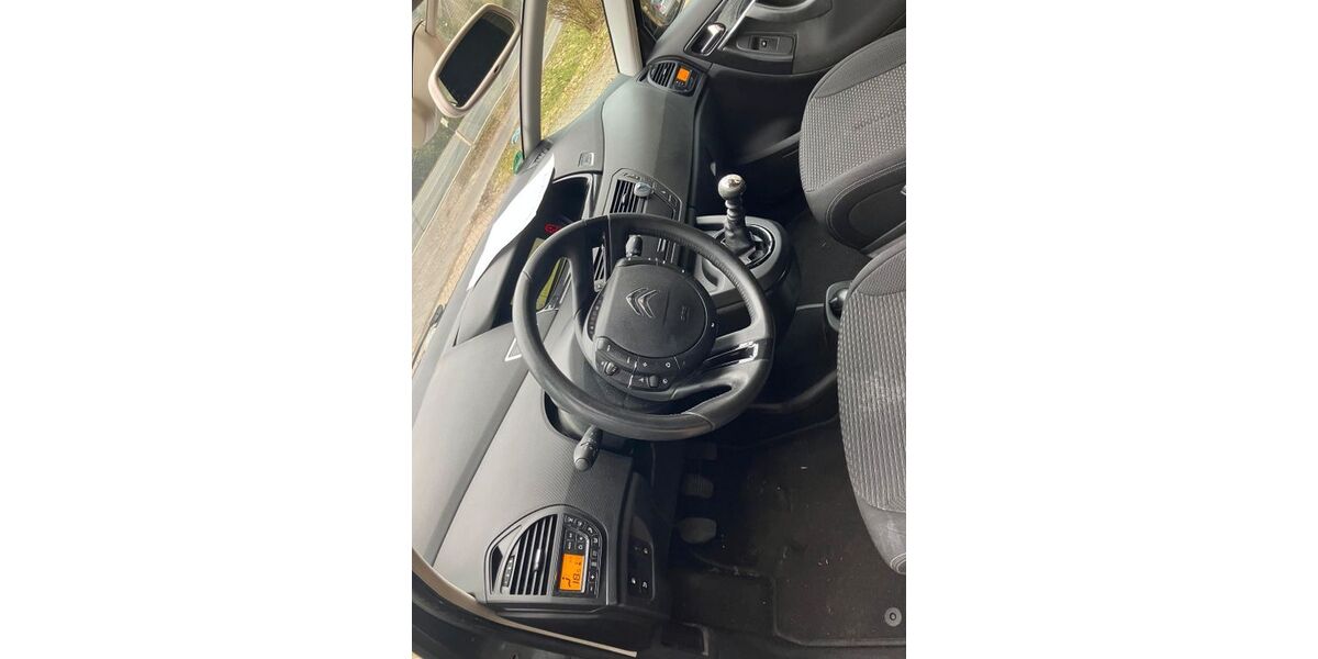 Citroen C4 Picasso 201.320 km 3.900 &euro; Aurich 26603