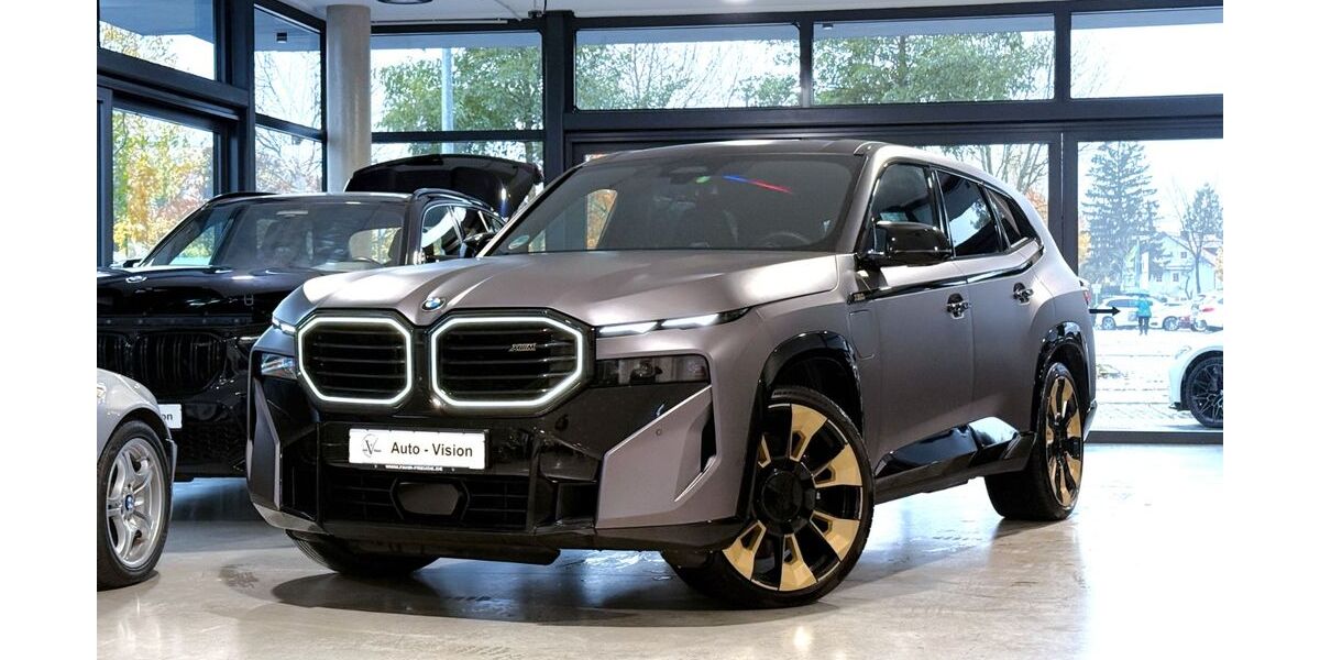 BMW XM 27.122 km 107.700 &euro; München 81825