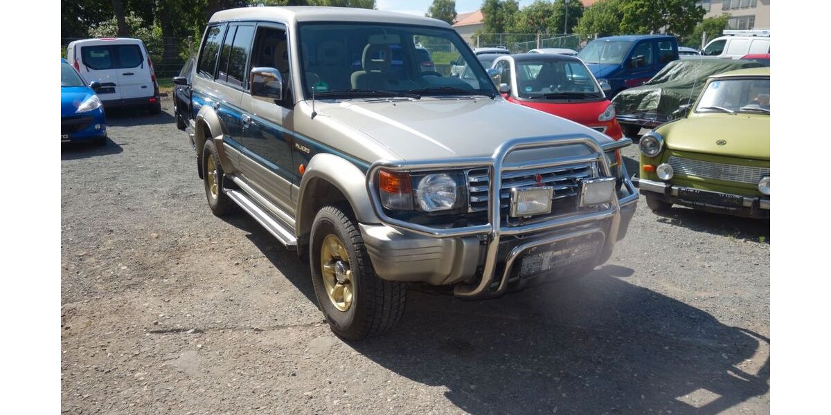 Mitsubishi Pajero 186.000 km 5.899 &euro; Ronneburg 07580